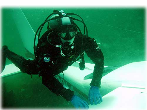 jpg Ketchikan diver Brian Short inspecting a Cessna Centurion which ditched into Tongass Narrows 