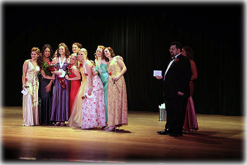 jpg  Soderlund Crowned Alaska Junior Miss