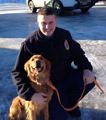 jpg Dog protects injured owner after snowmachine crash