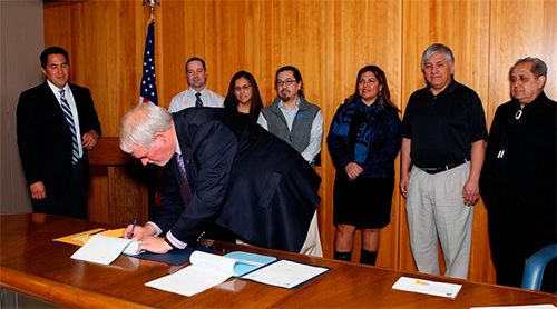 jpg BLM Alaska Signs Interim Sealaska Land Conveyance Deed 