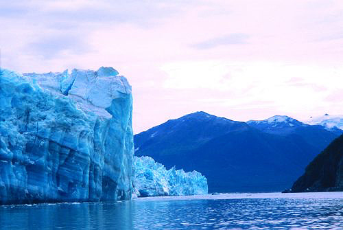 jpg Alaska taking shape near Yakutat 