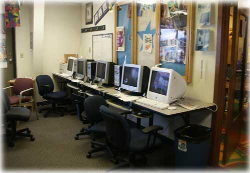 jpg computer area