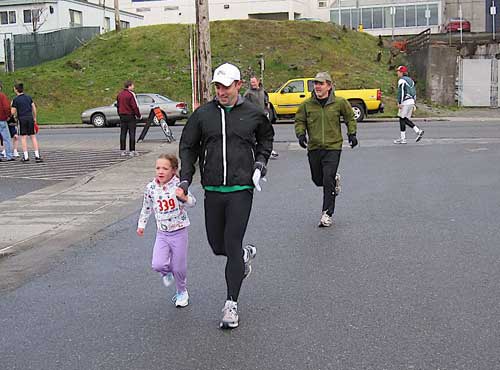 jpg 3 generations of Alaskans finish Saturday's  Sourdough Stampede