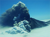 Alaska researchers improve their 'hearing' to detect volcanic eruptions