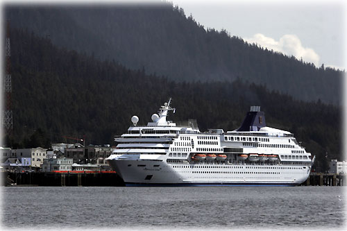 jpg Norwegian Wind in Ketchikan