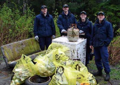 jpg USCG Volunteers