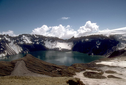 jpg Katmai Caldera