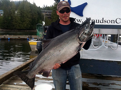 jpg Worman's 49.7 lbs King Leader in Week 1 King Salmon Derby