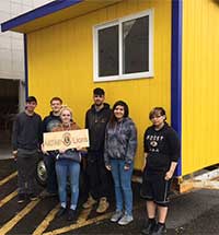 Kayhi Construction Class Builds New Lions' Booth