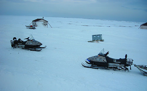 jpg the Kinnvika research station at Svalbard