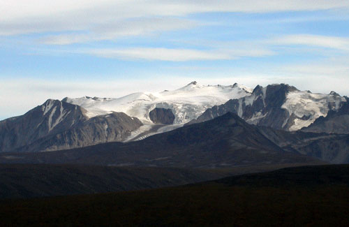 jpg Alaska glaciers are increasing in number as large glaciers melt into smaller glaciers. This is one of the factors that make counting Alaska glaciers difficult.