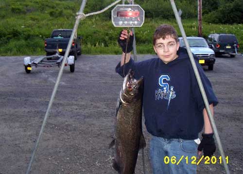 jpg Keenan Sanderson won the 2011 Youth Ladder with a 30.1-lb king at 8:00 PM on Sunday night