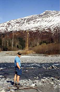 jpg Ned Rozell views the trans-Alaska pipeline route near Valdez in 1997.