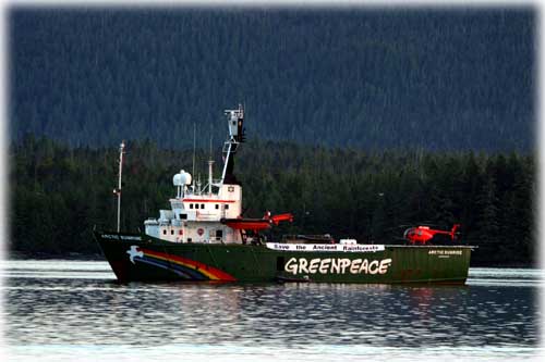 photo Greenpeace Arctic Sunrise Ketchikan, Alaska