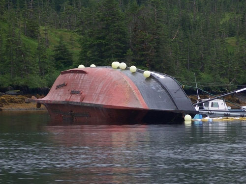 jpg The fishing vessel Cape Cross lies on its side 