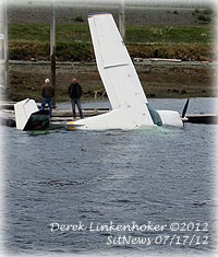 News in Photos - A Cessna 185 sunk at Ketchikan Airport