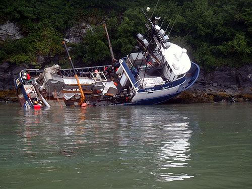 jpg Coast Guard, State of Alaska monitoring grounding