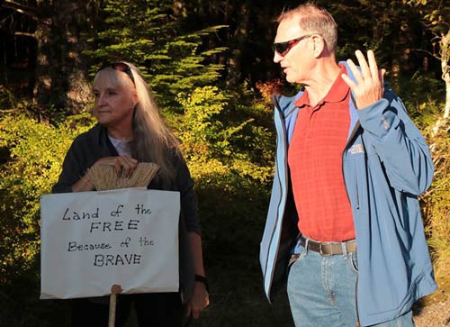 jpg Ward Lake Barrier Removed Before Peaceful Protest