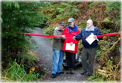 jpg Ribbon Cutting