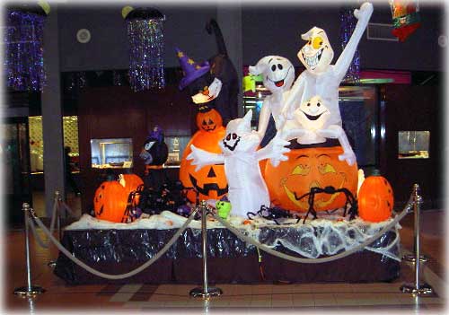 jpg Halloween display