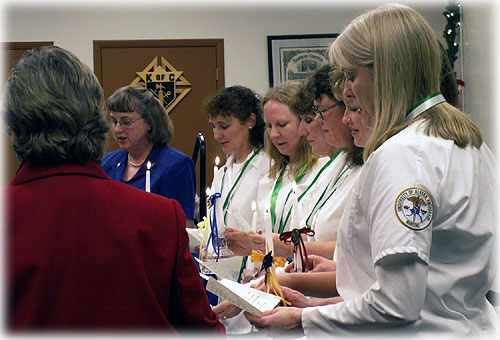 jpg Nursing students recite pledge