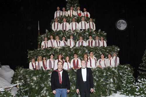 jpg The 30th Annual Singing Christmas Tree Hits Creek Street 