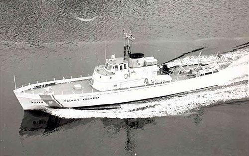 jpg USCG CUTTER CAPE ROMAIN STILL ON PATROL