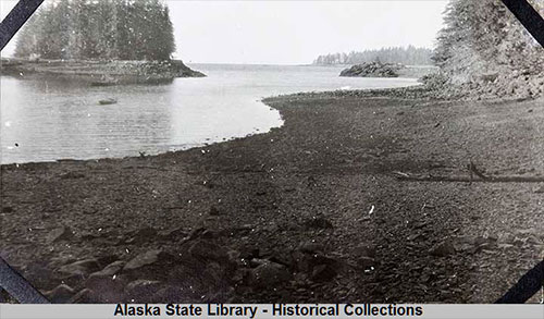 jpg Brothers Island beach; per Paul Converse