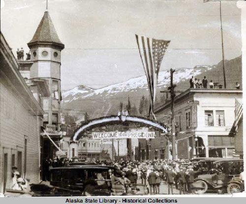 jpg Ketchikan welcomes President Harding to town.