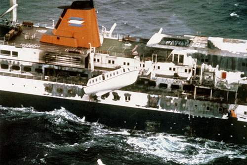 jpg The Prinsendam was a 427-foot long cruiser liner built in 1973.