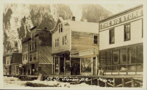 jpg 5th Street Stewart B.C.
ca.1910 -1930
