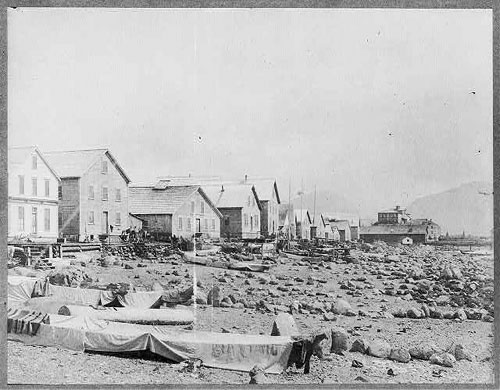 jpg Sitka - Indian Ranch (view along rocky beach)