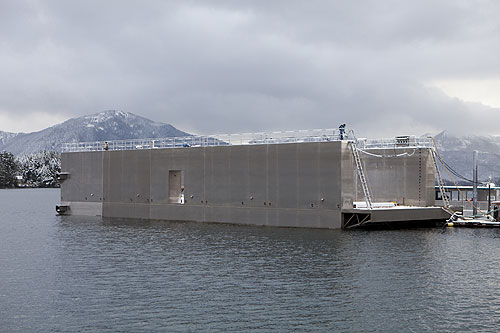 jpg World’s first portable floating dry dock
