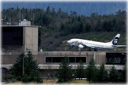 jpg Alaska Airlines lift off