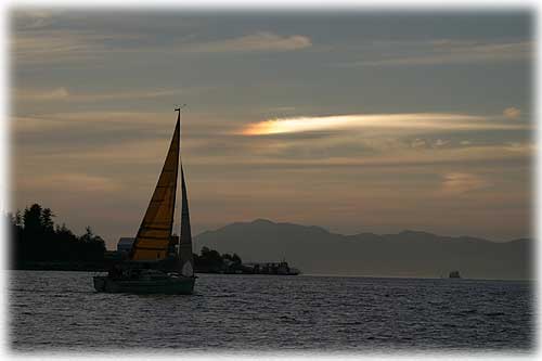 photo sails in the sunset